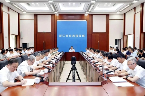 省委、省政府召开全省防御应对18号台风“沙德尔”动员部署会 王浩主持并讲话