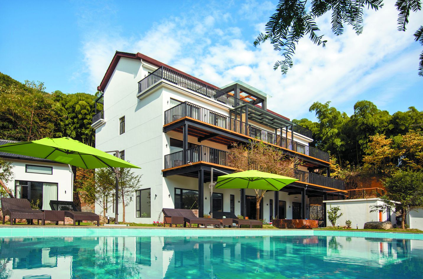 德清仙潭村农家乐升级成高端民宿